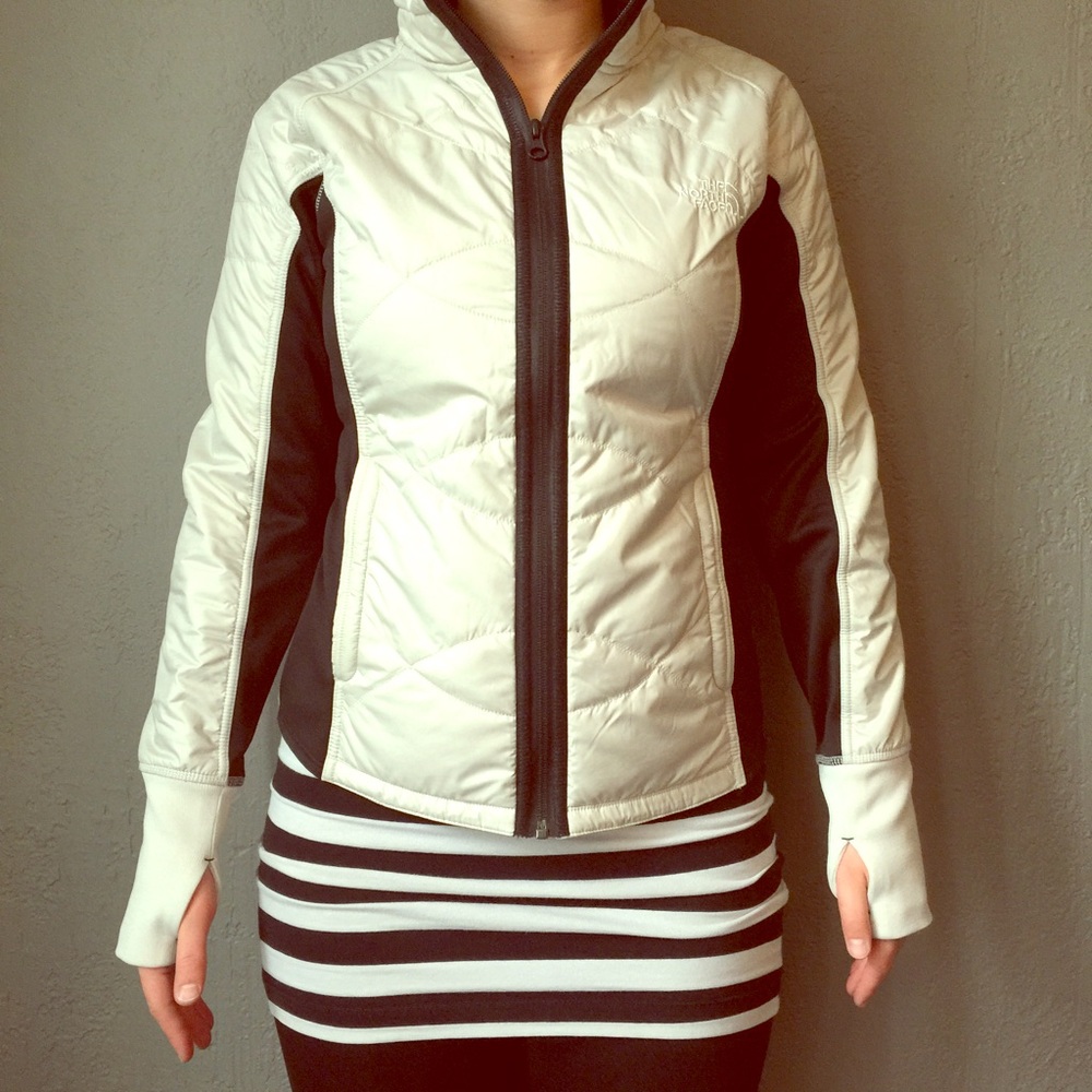 The North Face Women's Two-Tone White and Black Puffer Jacket